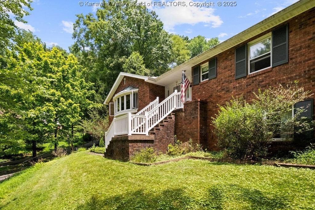 1216 Dudley Road Charleston, WV 25314 - Photo 4 of 48 Gallery Image 4