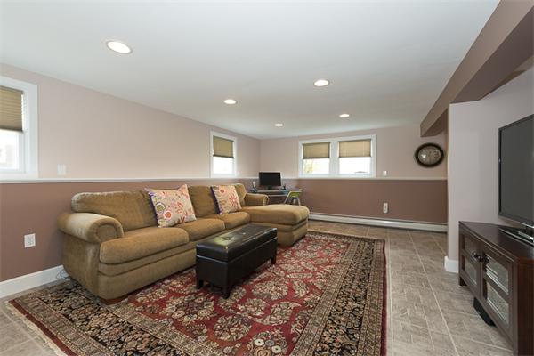 11 Magnolia Road Melrose, MA 02176 - Photo 14 of 18 Gallery Image 14