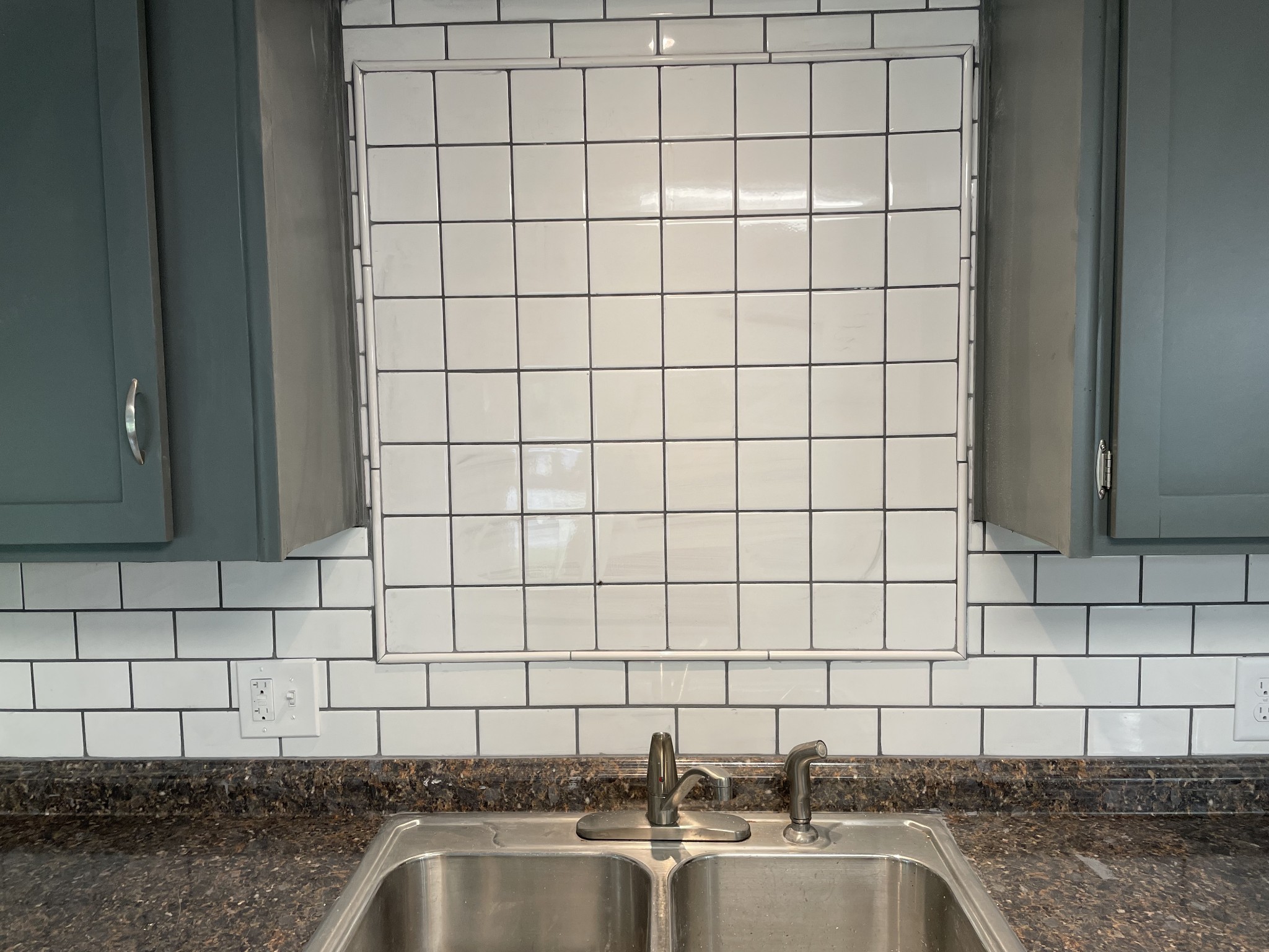 2973 New Bushy Branch Road Manchester, TN 37355 - Photo 3 of 14 a bathroom with a sink