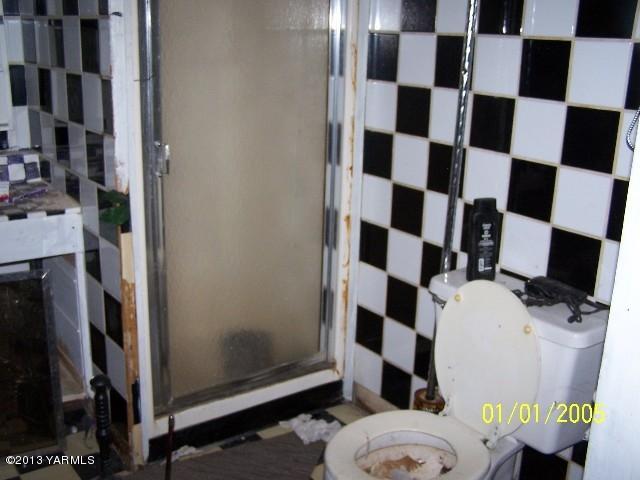 3291 Kays Road Wapato, WA 98951 - Photo 14 of 16 2nd BA