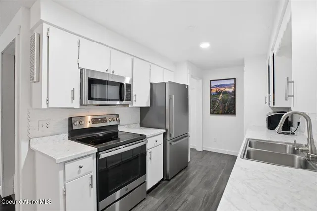 $529,900 | 9705 North Meadow Way, Hayden, ID 83835