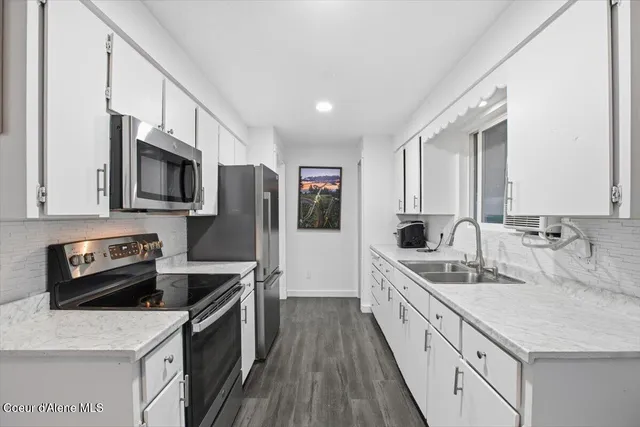 $529,900 | 9705 North Meadow Way, Hayden, ID 83835