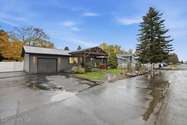 $529,900 | 9705 North Meadow Way, Hayden, ID 83835