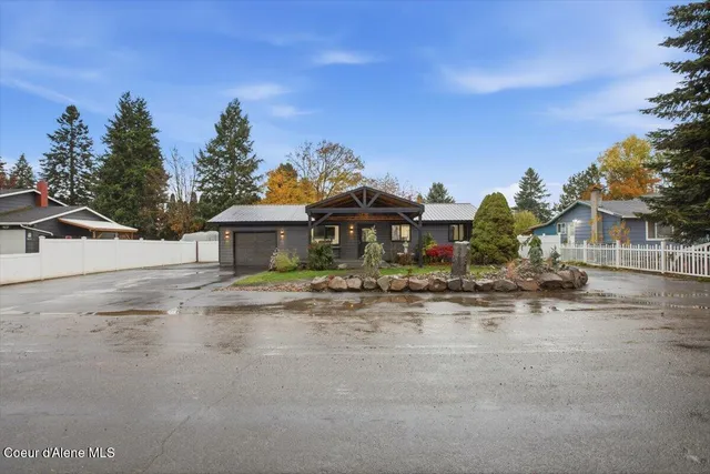 $529,900 | 9705 North Meadow Way, Hayden, ID 83835