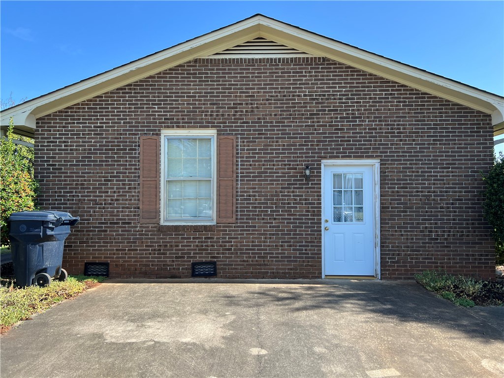 1105 Hanover Road Anderson, SC 29621 - Photo 27 of 30
