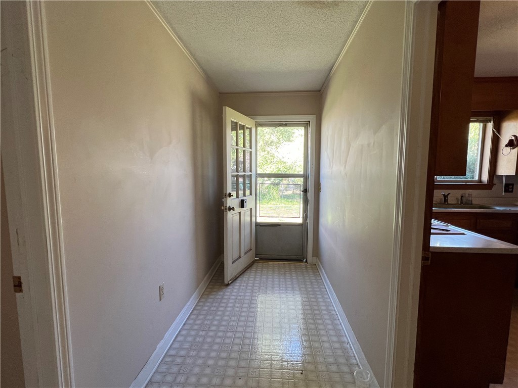 1105 Hanover Road Anderson, SC 29621 - Photo 8 of 30