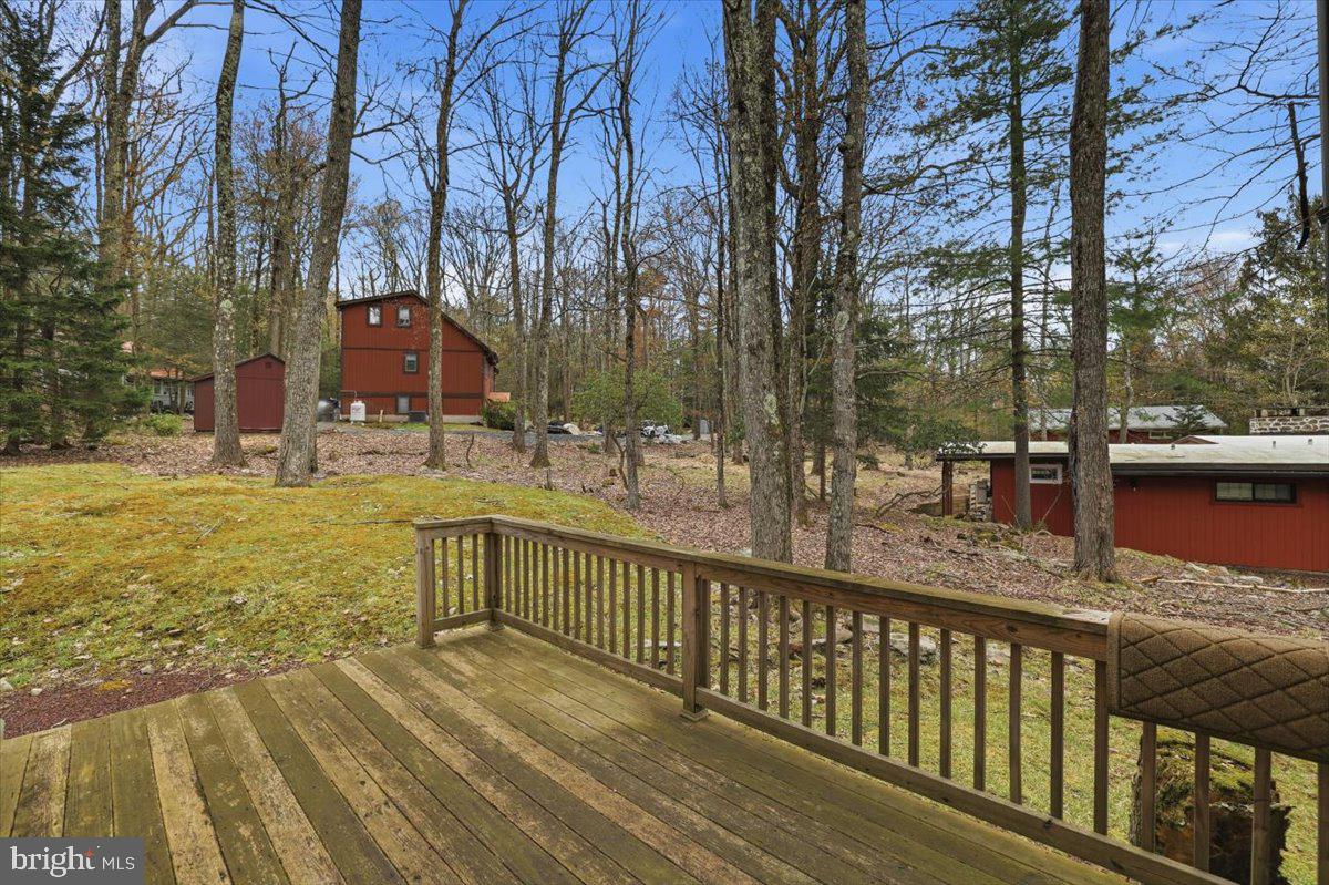 15 Hazard Run Road Lake Harmony, PA 18624 - Photo 11 of 46