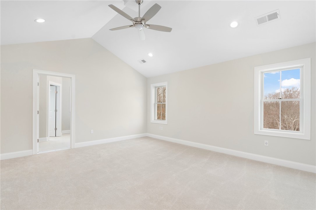 61 Cardinal Road Cranston, RI 02921 - Photo 22 of 26