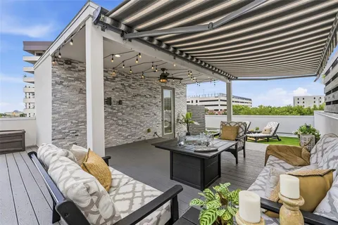 $1,450,000 | 300 Delmar Terrace South, St. Petersburg, FL 33701