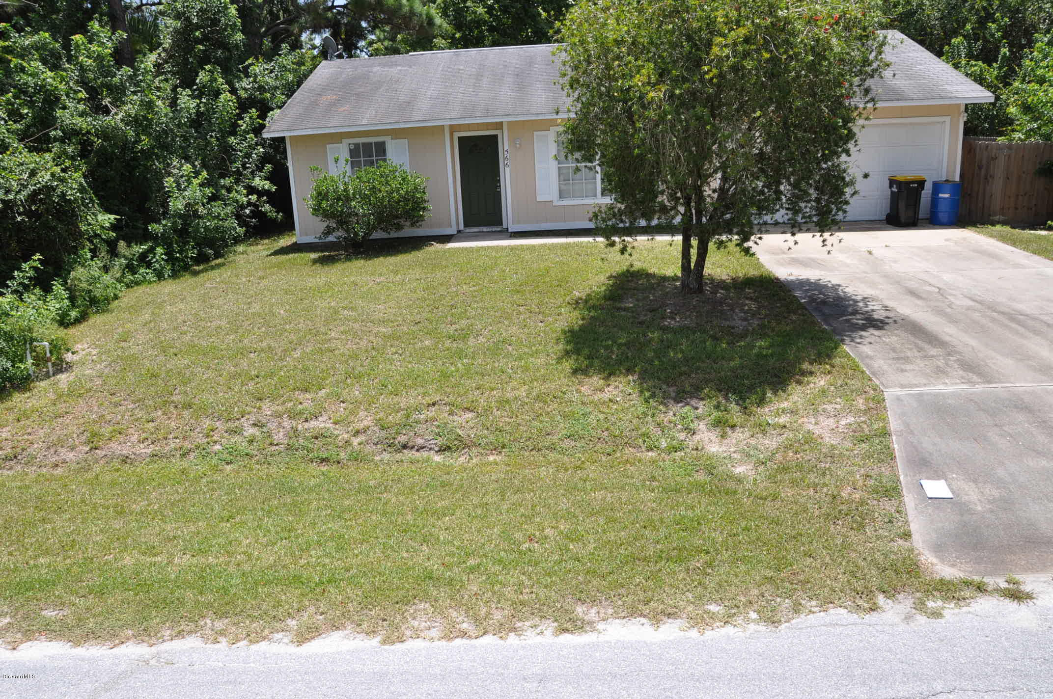 566 Waterside Road Southeast Palm Bay, FL 32909 - Photo 1 of 9 8-13-2013 054