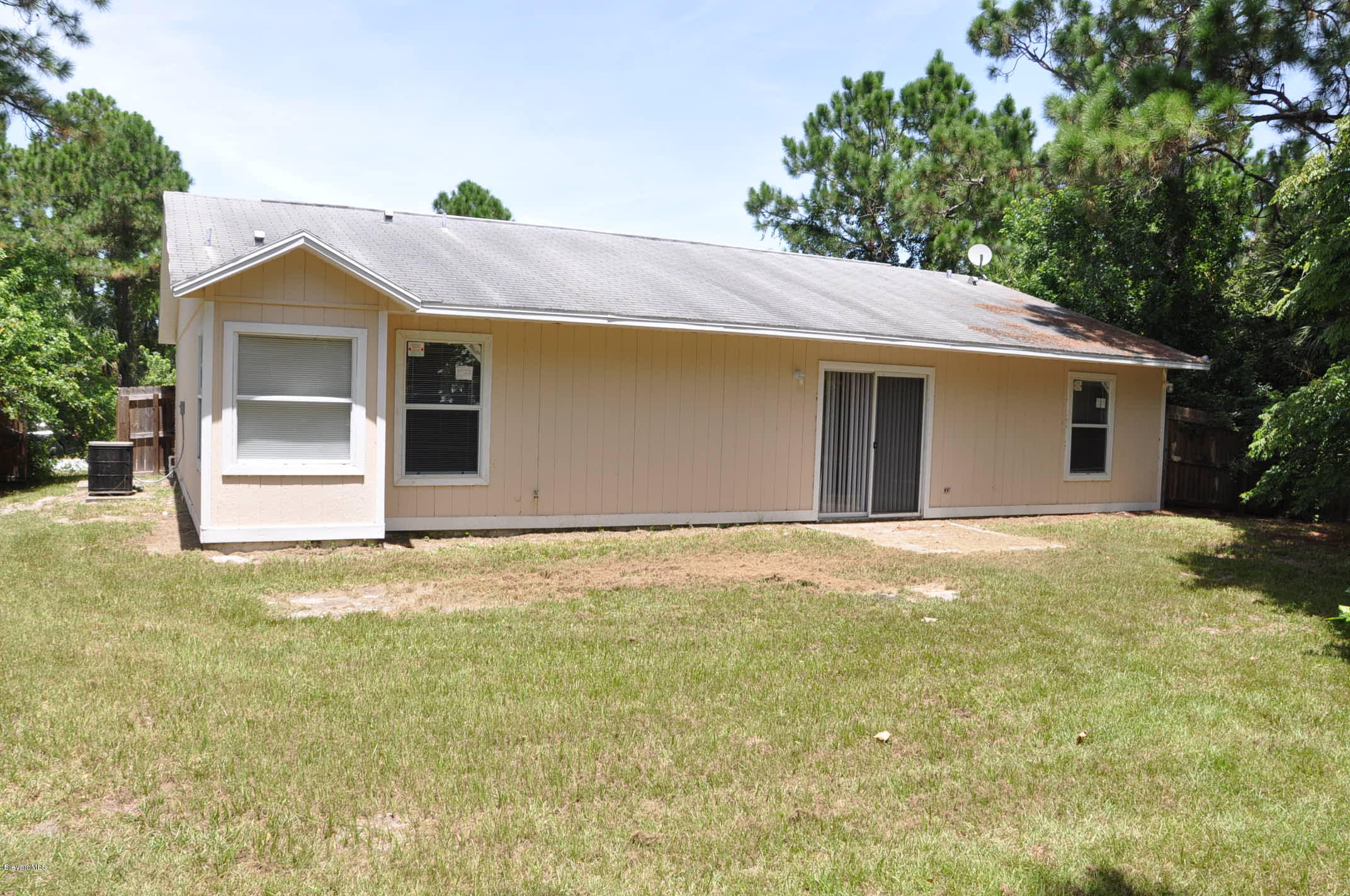 566 Waterside Road Southeast Palm Bay, FL 32909 - Photo 9 of 9 8-13-2013 063 (1)