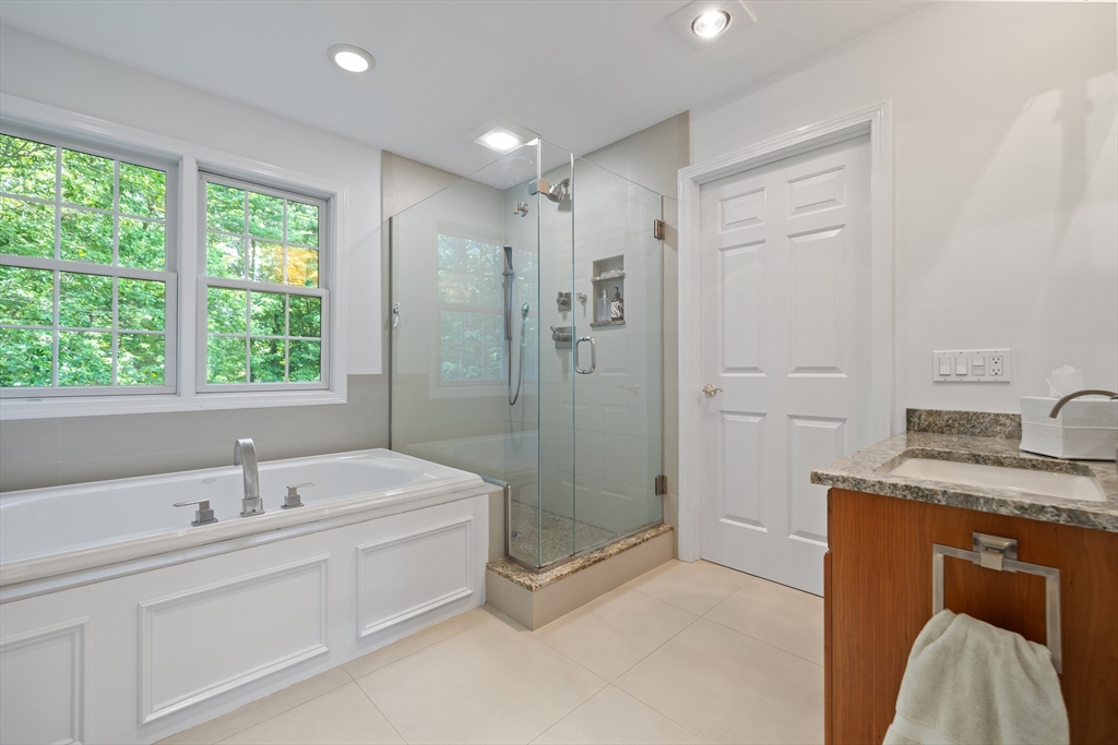 11 Jones Road Middleton, MA 01949 - Photo 22 of 38