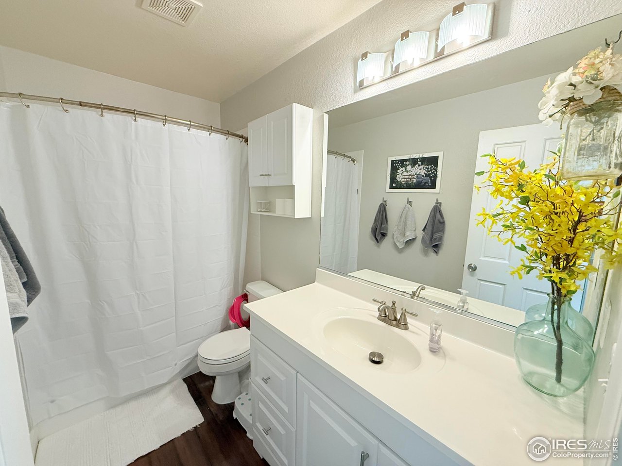 1460 Hawkridge Road Eaton, CO 80615 - Photo 9 of 22