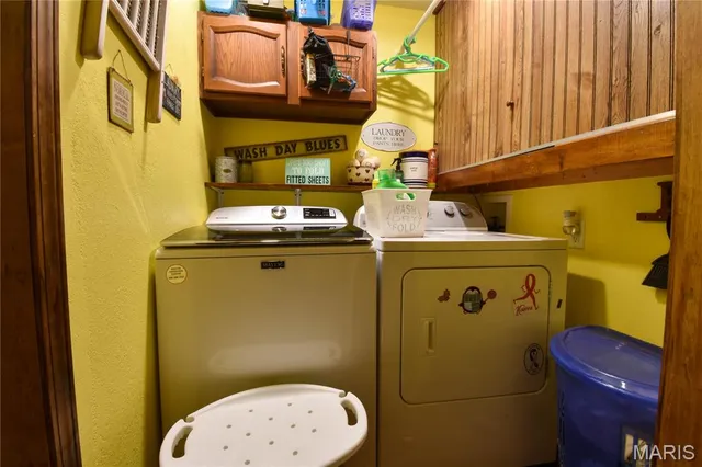 $194,900 | 506 East Garfield Street, Mount Olive, IL 62069