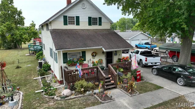 $194,900 | 506 East Garfield Street, Mount Olive, IL 62069