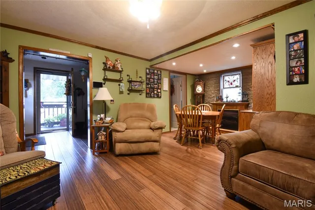 $194,900 | 506 East Garfield Street, Mount Olive, IL 62069