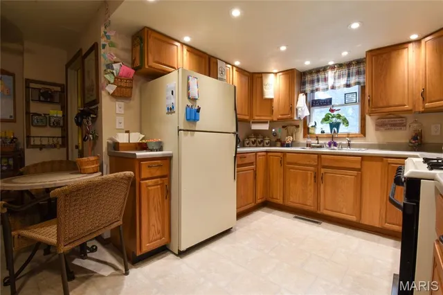 $194,900 | 506 East Garfield Street, Mount Olive, IL 62069