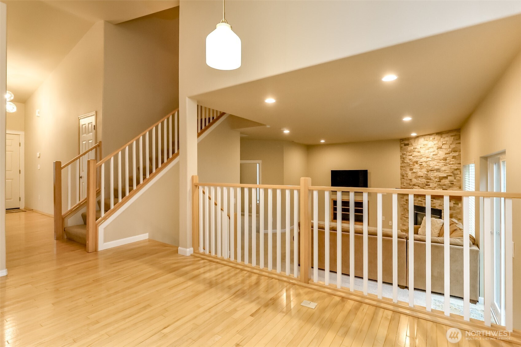 23311 Southeast 269th Street Maple Valley, WA 98038 - Photo 13 of 30