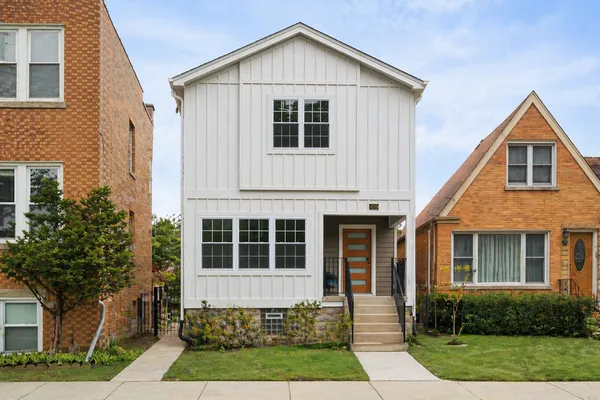 $869,000 | 6707 West Imlay Street, Chicago, IL 60631