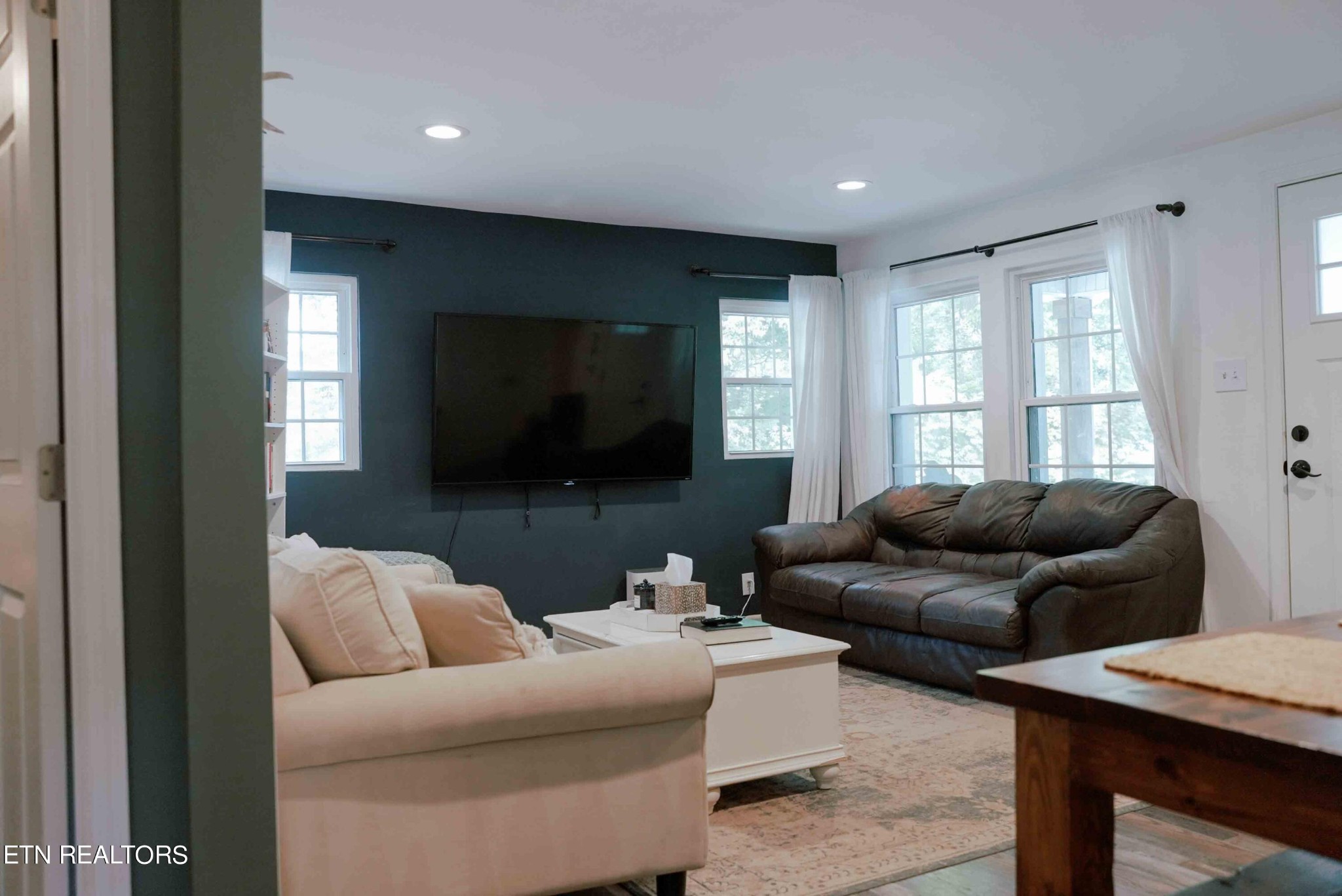 3425 Harvey Road Knoxville, TN 37918 - Photo 7 of 19 Gallery Image 7