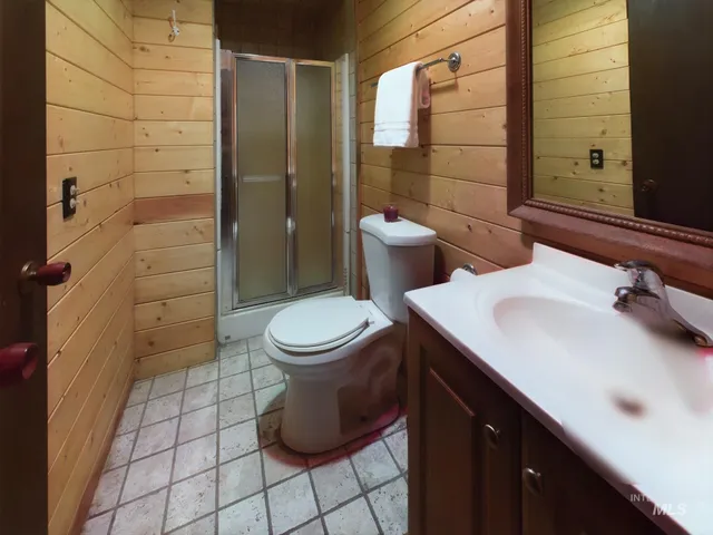 $349,000 | 1886 Crooked River Road, Elk City, ID 83525