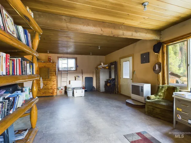 $349,000 | 1886 Crooked River Road, Elk City, ID 83525