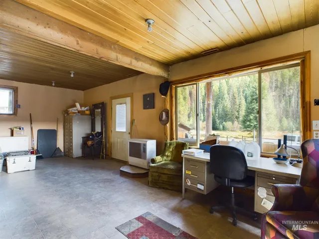 $349,000 | 1886 Crooked River Road, Elk City, ID 83525