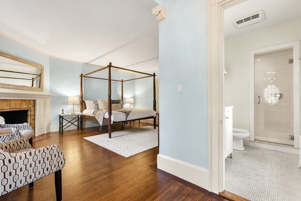 232 Kent Street Brookline, MA 02446 - Photo 17 of 31