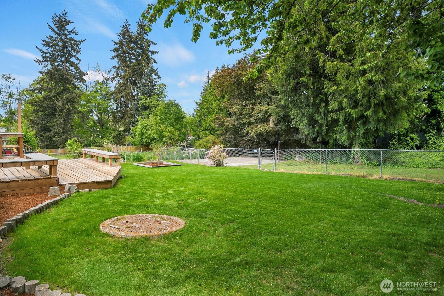 2420 Southwest 326th Street Federal Way, WA 98023 - Photo 26 of 35