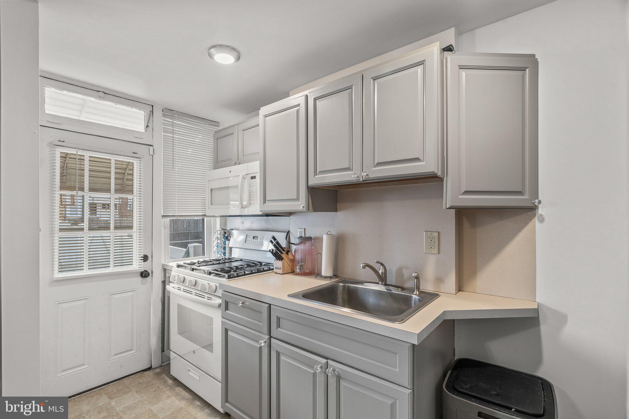 2234 Simon Street Philadelphia, PA 19137 - Photo 11 of 18