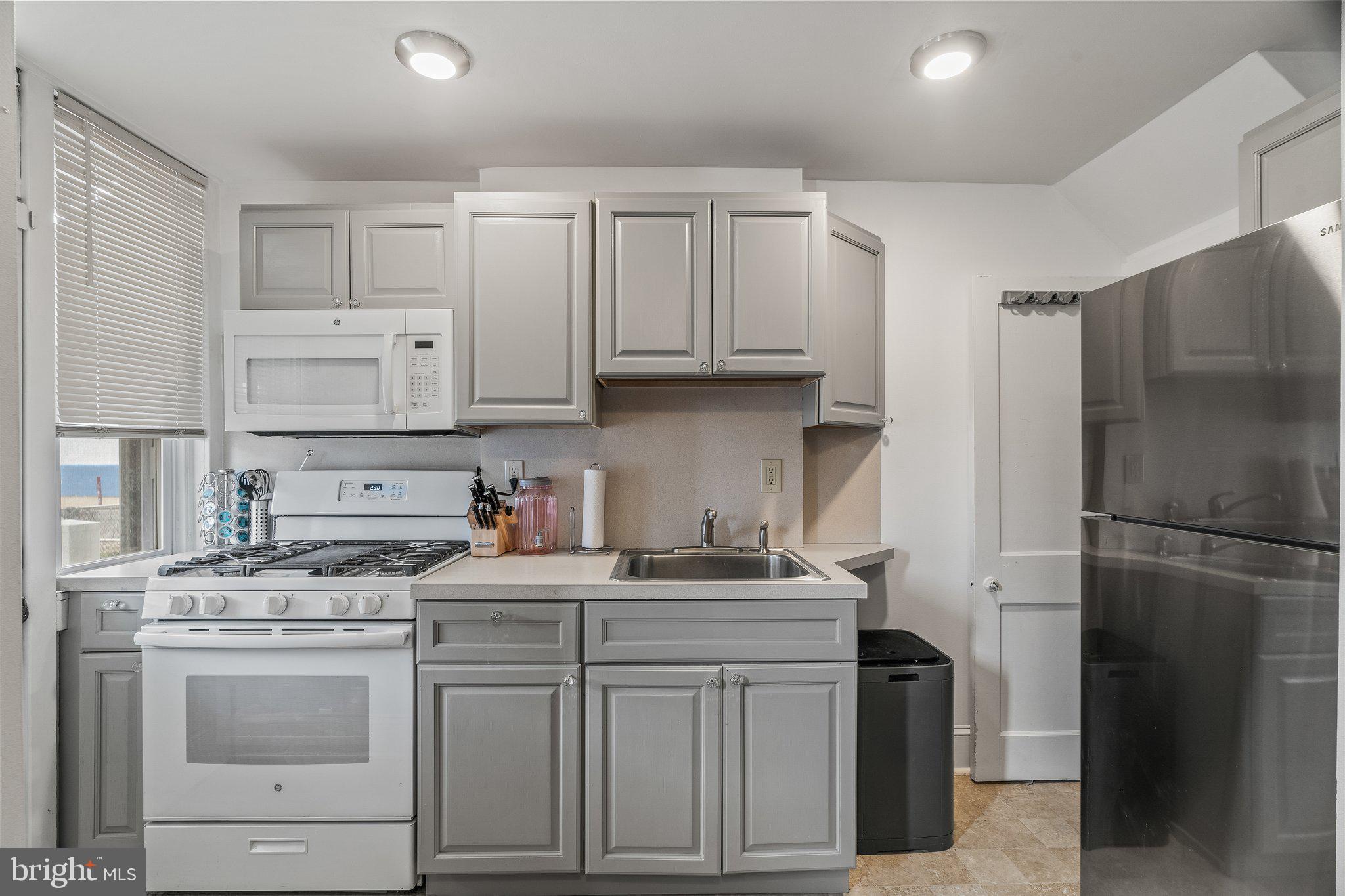 2234 Simon Street Philadelphia, PA 19137 - Photo 10 of 18