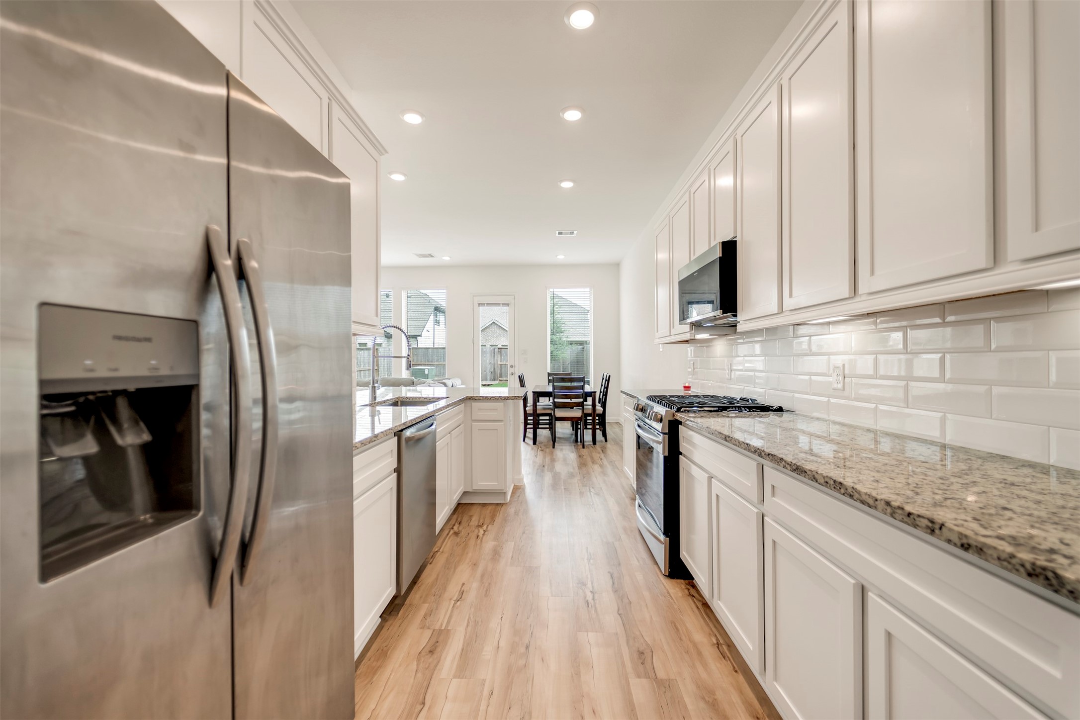 4127 Champlain Way Iowa Colony, TX 77583 - Photo 13 of 35