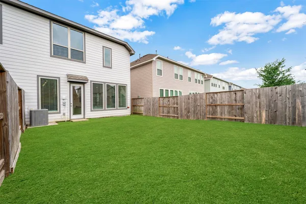 $282,500 | 4127 Champlain Way, Iowa Colony, TX 77583