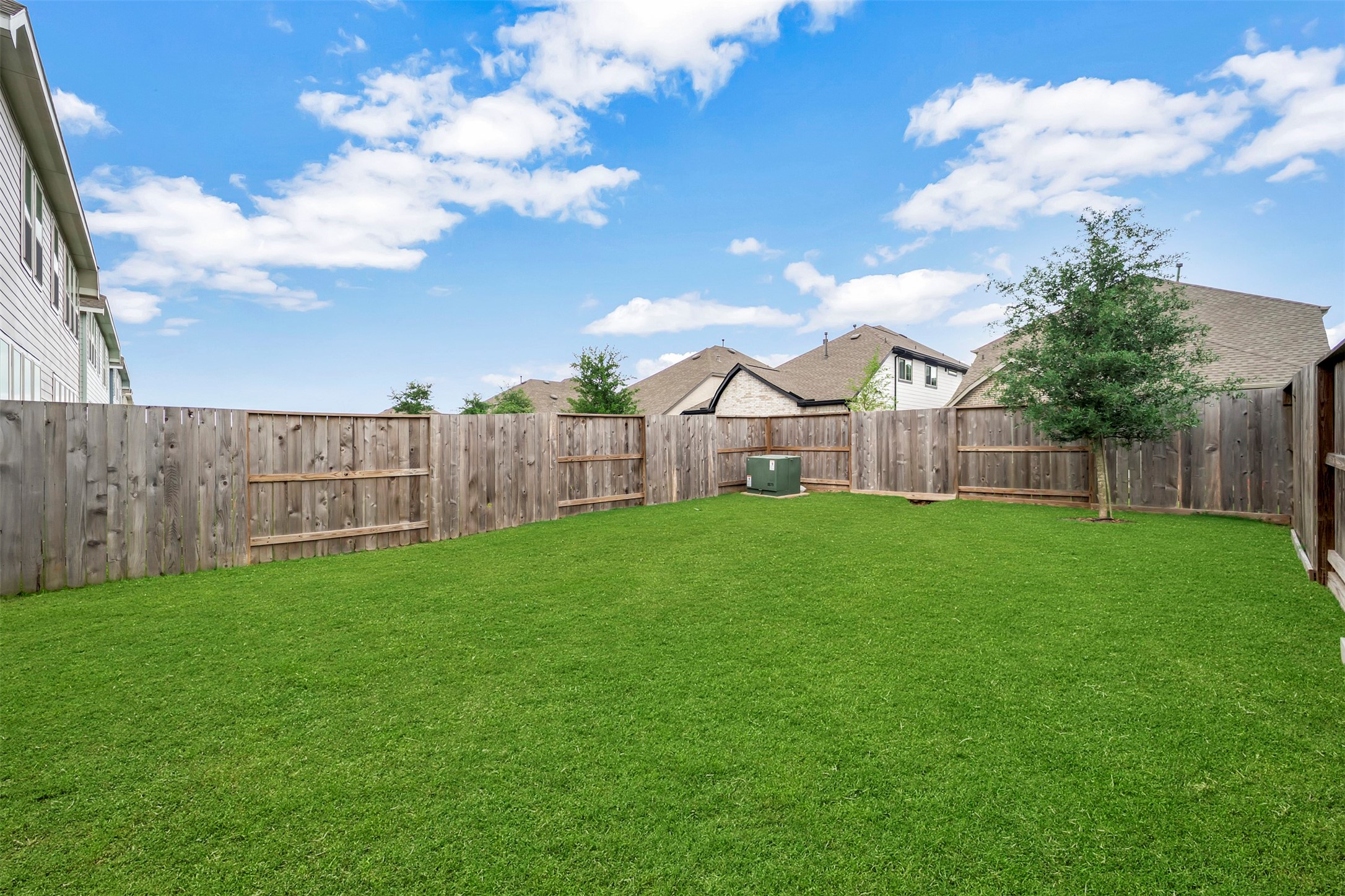 4127 Champlain Way Iowa Colony, TX 77583 - Photo 34 of 35