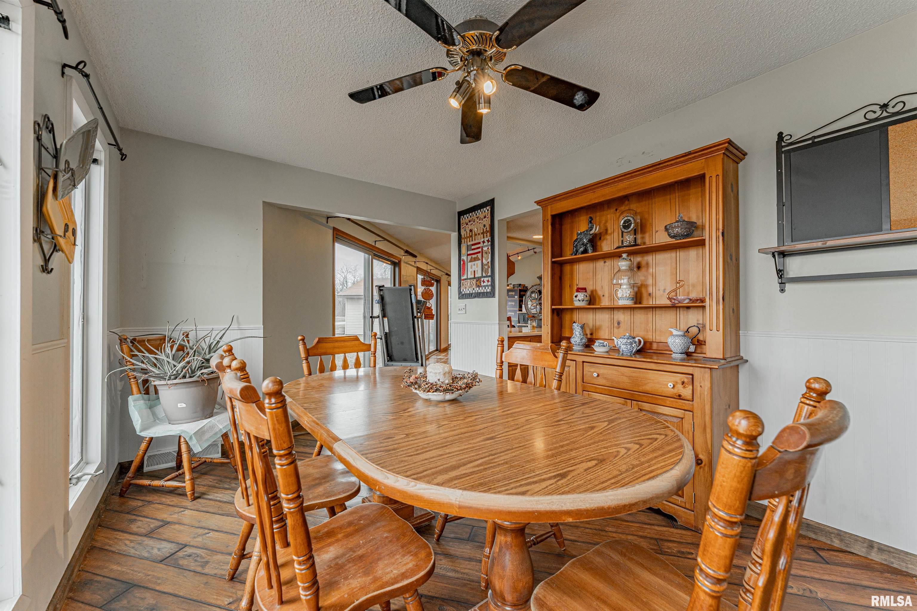 12 Pheasant Road Lincoln, IL 62656 - Photo 12 of 36