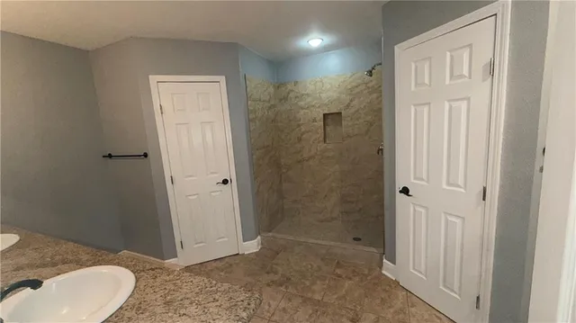 $2,450 | 313 Woodridge Boulevard, Mandeville, LA 70471