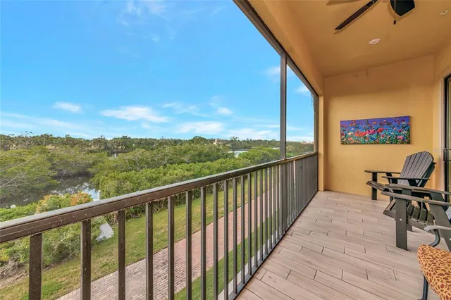 $769,000 | 5561 Cannes Circle, Sarasota, FL 34231