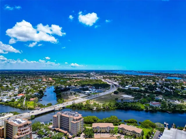 $769,000 | 5561 Cannes Circle, Sarasota, FL 34231