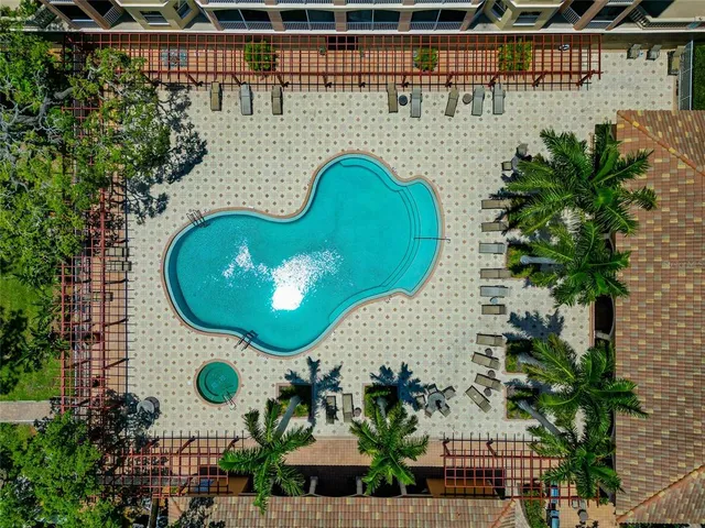 $769,000 | 5561 Cannes Circle, Sarasota, FL 34231