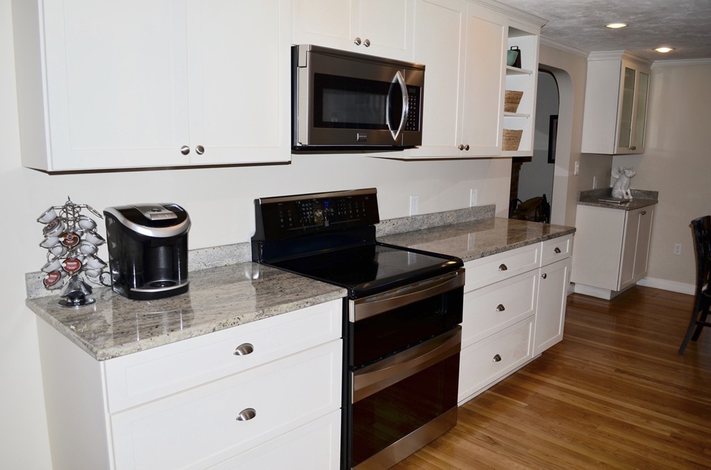 57 Brantwood Road Norwell, MA 02061 - Photo 4 of 19 Gallery Image 4