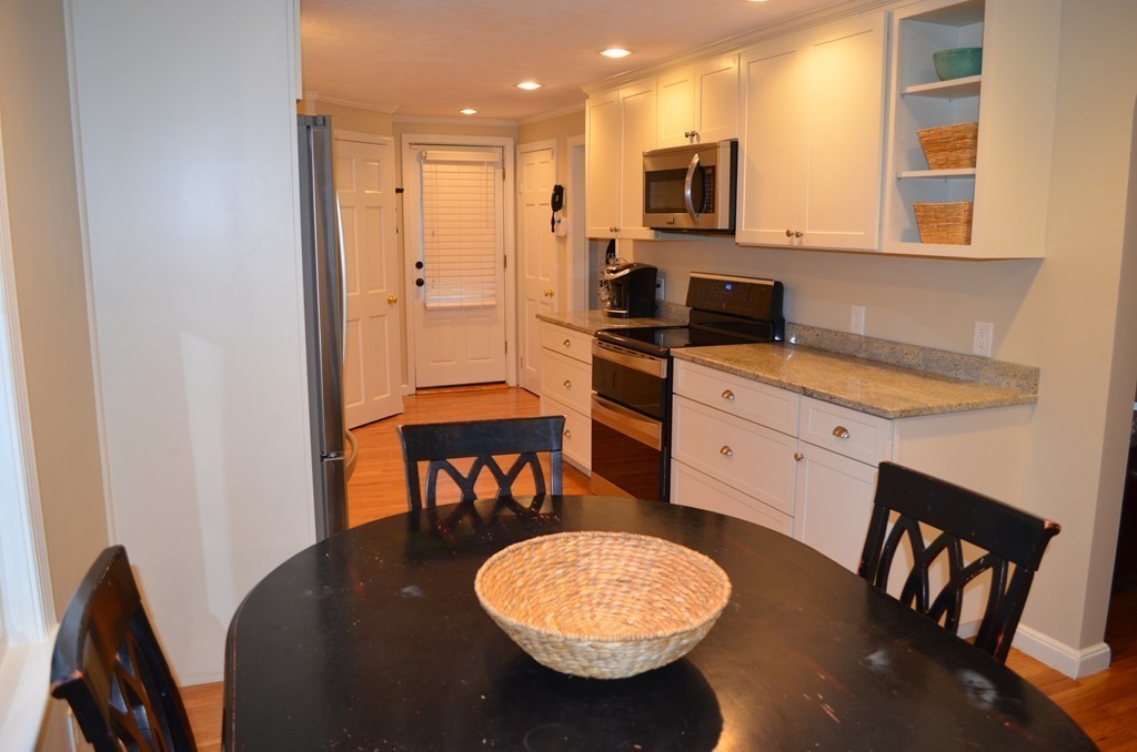 57 Brantwood Road Norwell, MA 02061 - Photo 5 of 19 Gallery Image 5