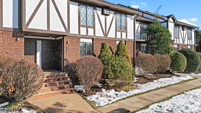 73 Farm Road, Unit Q Hillsborough, NJ 08844 - Photo 1 of 31