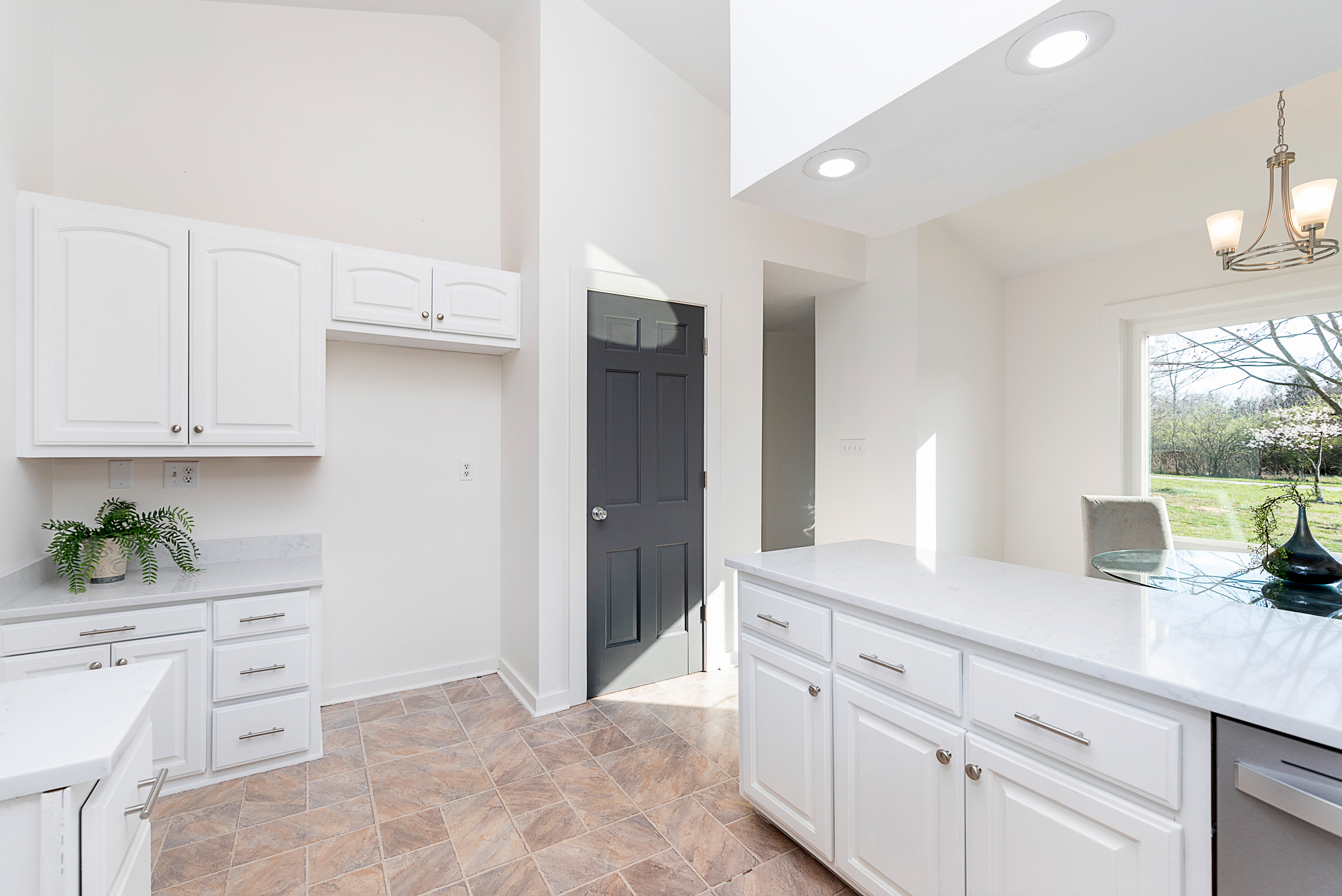 8879 Sargent Road Indianapolis, IN 46256 - Photo 16 of 35 Gallery Image 16