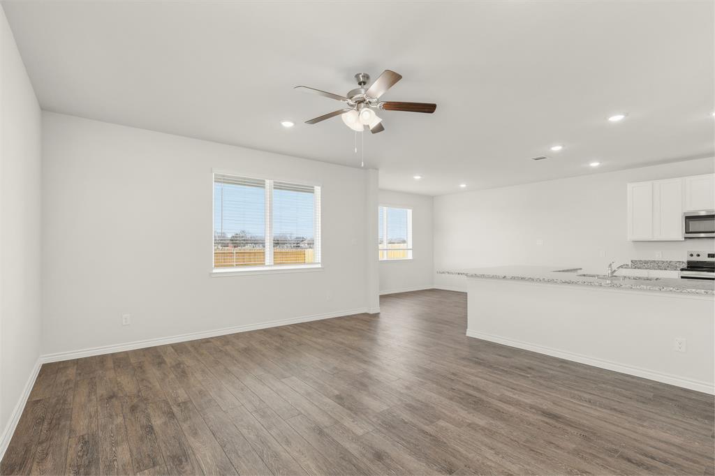 10612 Brocket Lane Crowley, TX 76036 - Photo 5 of 35