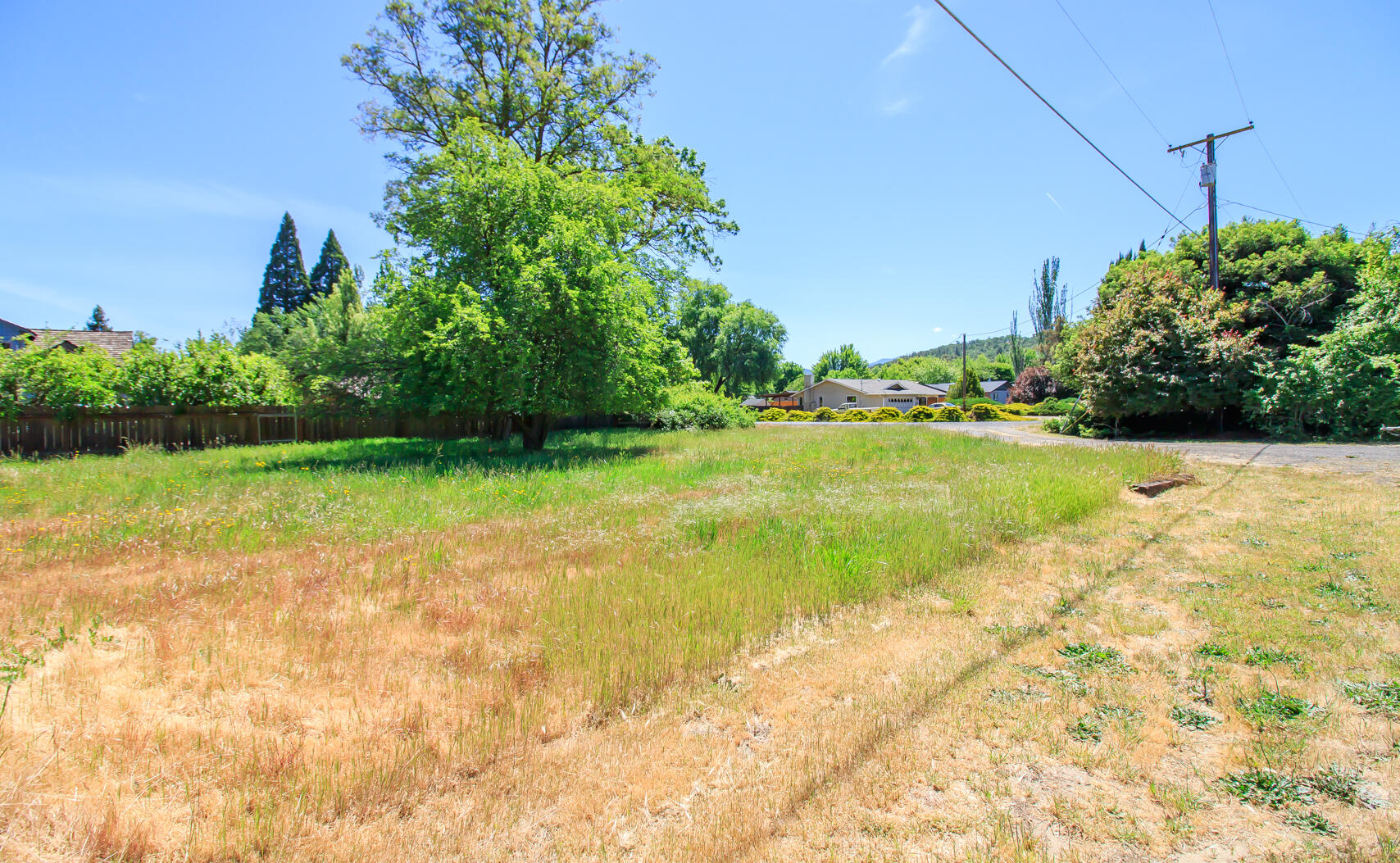 2037 South Stage Road Medford, OR 97501 - Photo 32 of 32 32