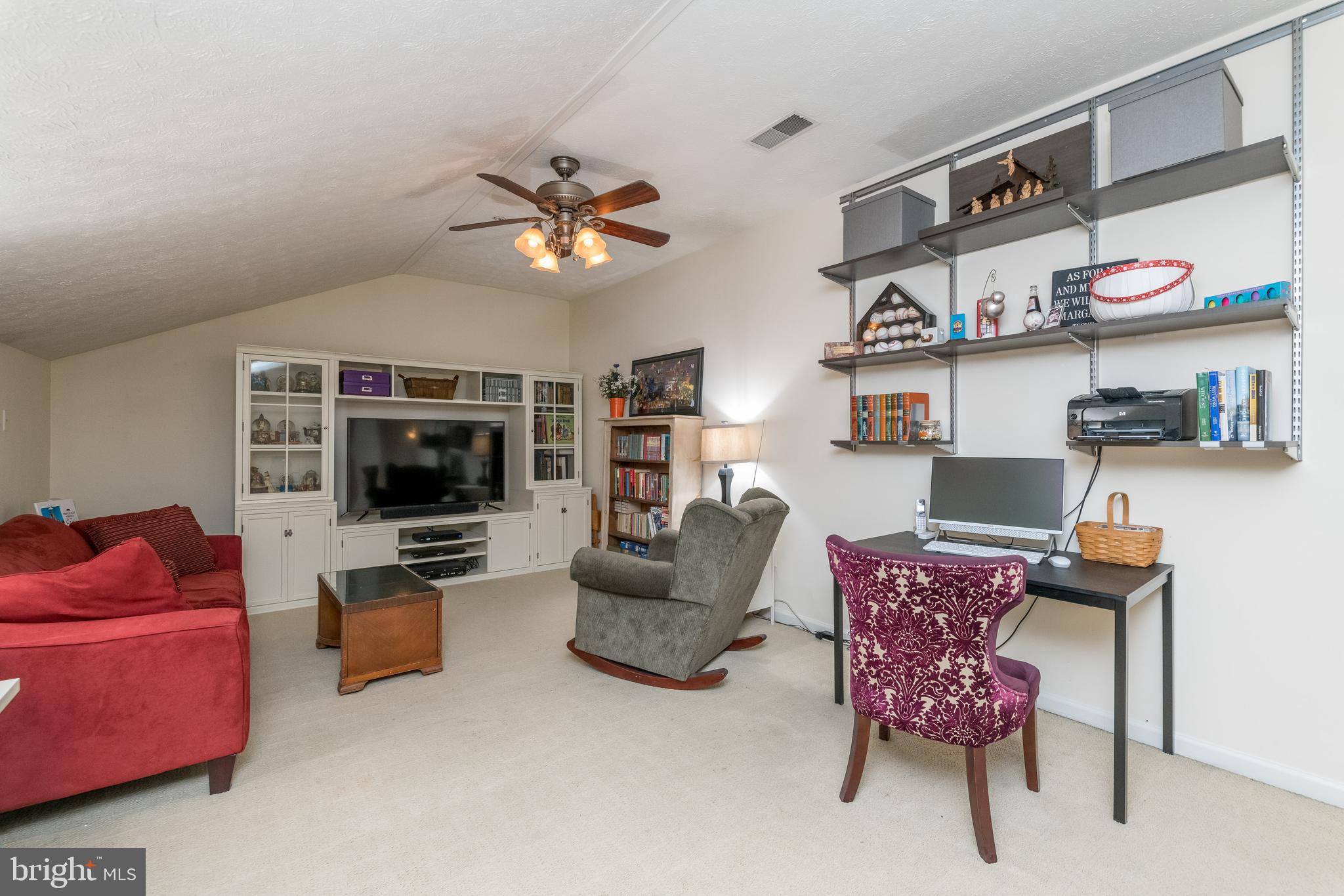 5436 Glenthorne Court, Unit 5436 Rosedale, MD 21237 - Photo 18 of 27 Flexible loft area