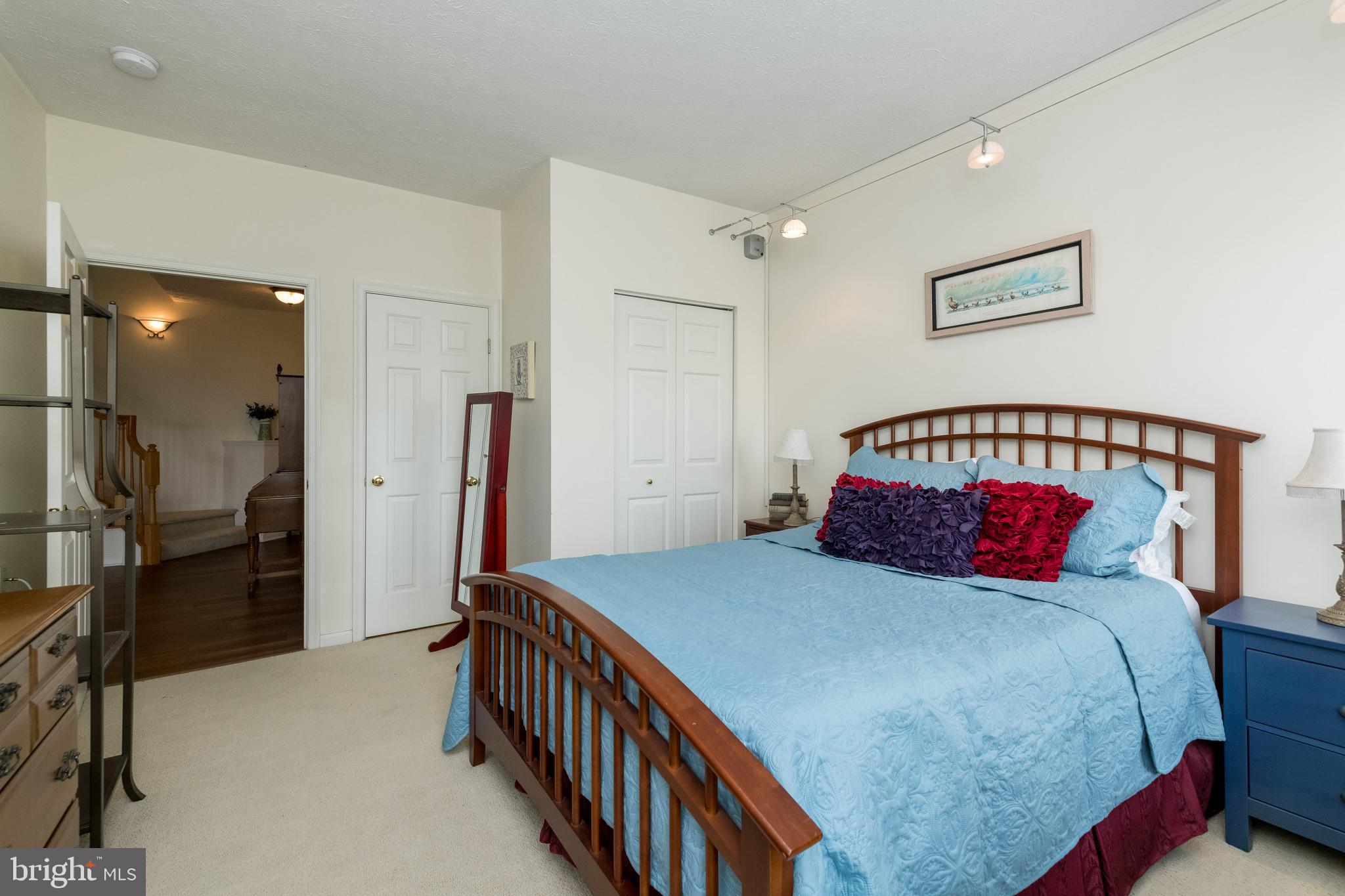 5436 Glenthorne Court, Unit 5436 Rosedale, MD 21237 - Photo 22 of 27 Secondary bedroom