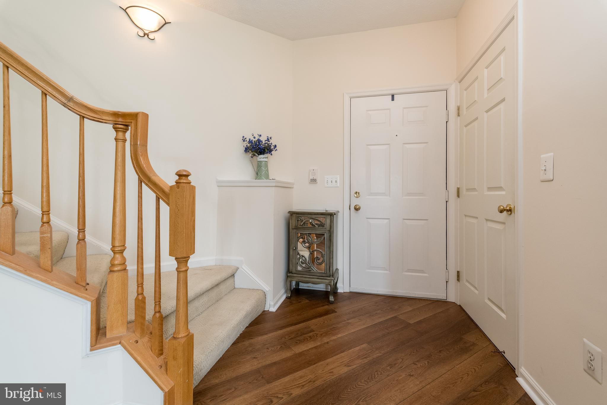 5436 Glenthorne Court, Unit 5436 Rosedale, MD 21237 - Photo 3 of 27 Open entryway