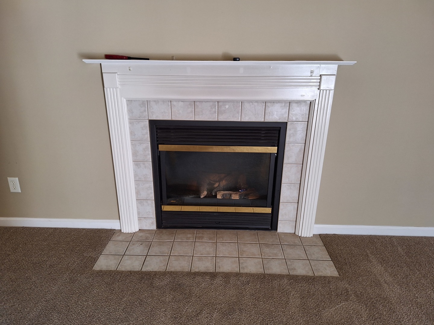 1104 Whitaker Street Normal, IL 61761 - Photo 15 of 19 a living room with a fireplace