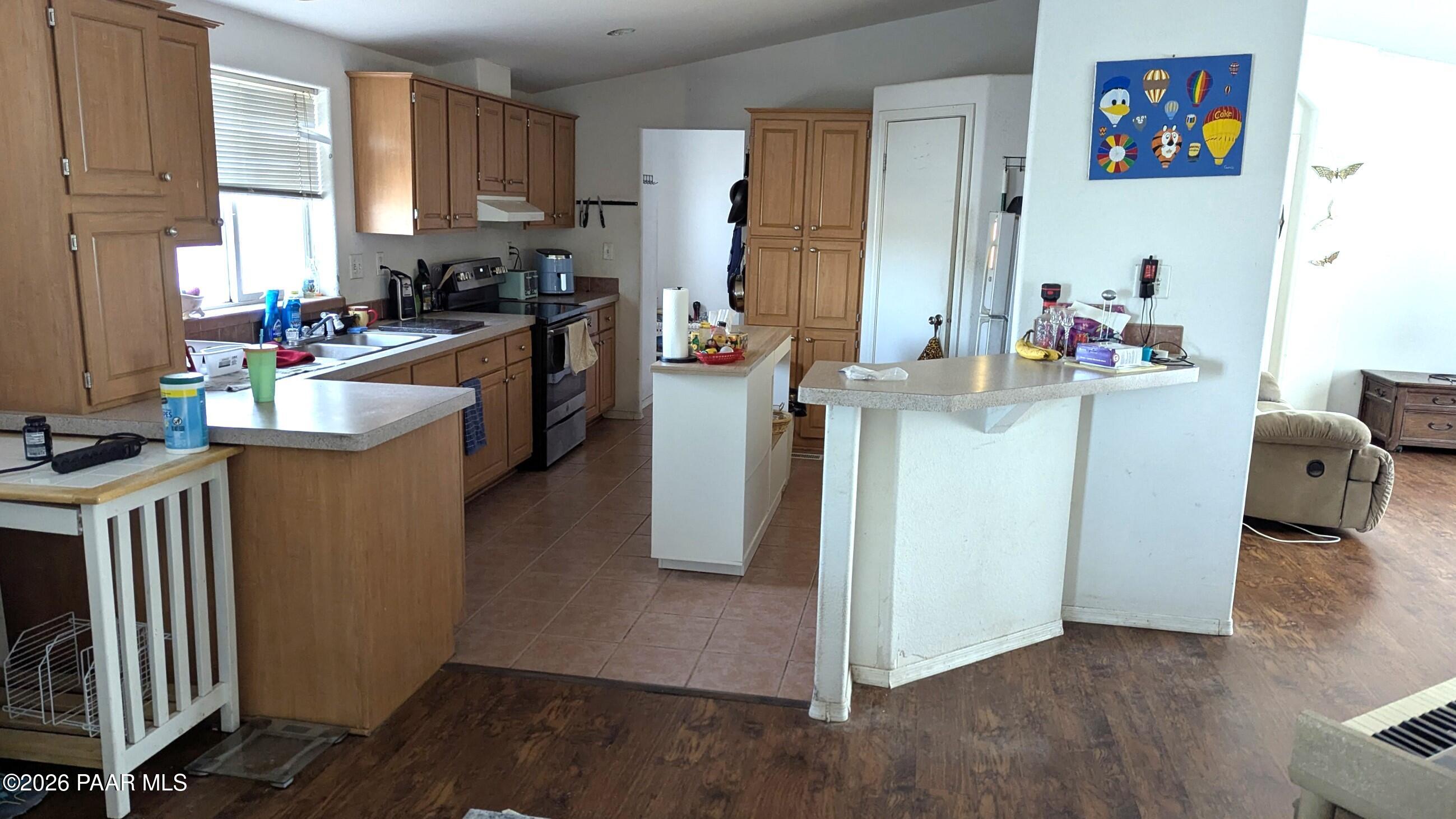 3350 North Reed Road Chino Valley, AZ 86323 - Photo 3 of 25 Kitchen